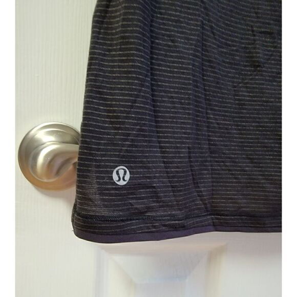 Lululemon Run Away Tee 8 - Picture 2 of 5